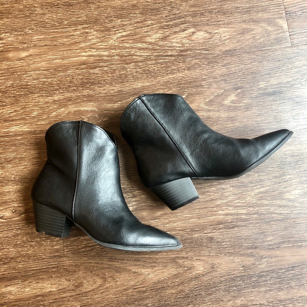 Faux Leather Western Booties